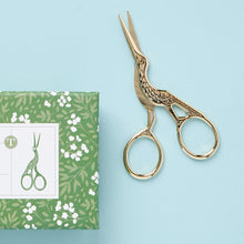 Load image into Gallery viewer, These golden bird scissors are perfect for a gardener, designer or anyone who loves being crafty. Made of gold stainless steel, they are also perfect for wrapping holiday gifts!