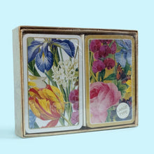 Load image into Gallery viewer, Caspari’s Redoute bridge set is from the collections of the New York Botanical Gardens and showcases Pierre-Joseph Redouté’s traditional floral compositions. The beautiful tulips are featured on the set of coordinating jumbo type playing cards, twelve bridge tallies, and a bridge score pad with 39 pages.