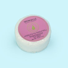 Load image into Gallery viewer, The Spongelle body-wash infused buffer cleanses, exfoliates, massages and nourishes skin, all with the delightful scent of French Lavender.
